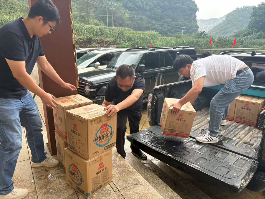 1755854559497450.jpg d49104a00a3fe42e0580824105a050fe.jpg